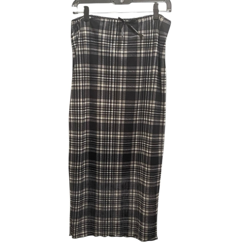 Elegant Black and White Plaid Pencil Skirt